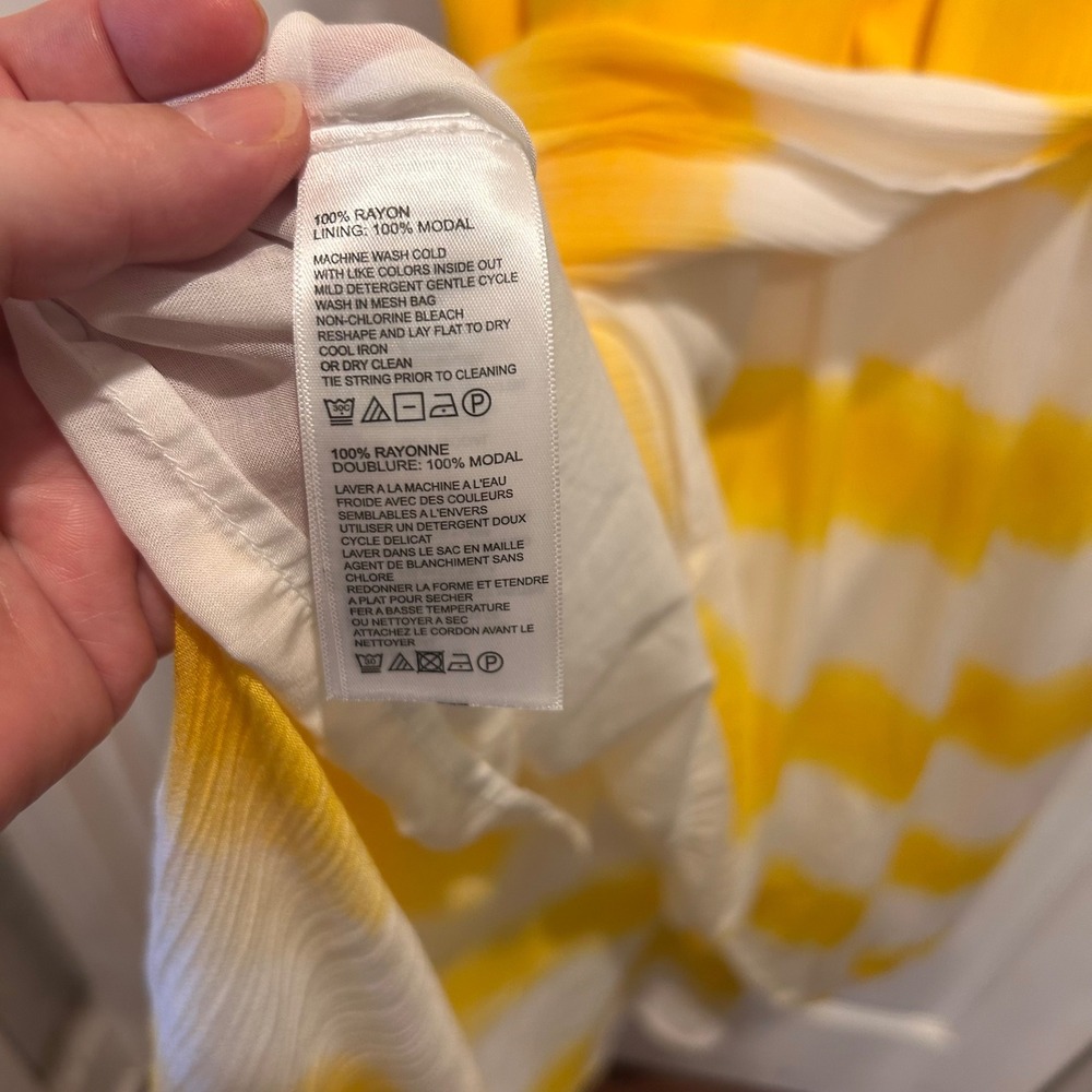 Tommy Bahama Yellow White Stripe Caicos Crinkle‎ Set Sail Stripe Sundress Large - Picture 11 of 11